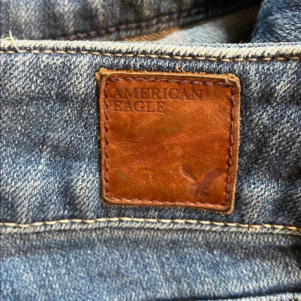 American Eagle Women's Distressed Size 10 Artist Stretch Flare Jeans X-Long - Picture 8 of 12